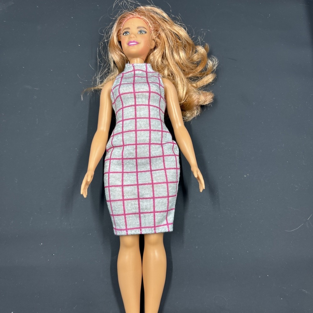 Barbie Fashionista Doll In‎ Gray Striped Dress